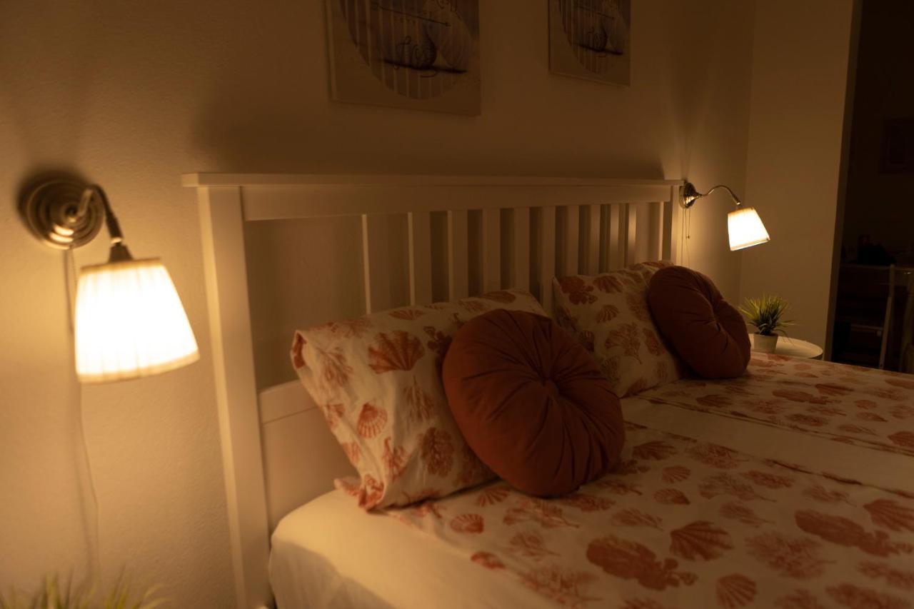 Studio-Appartements Emwey Trogir Buitenkant foto
